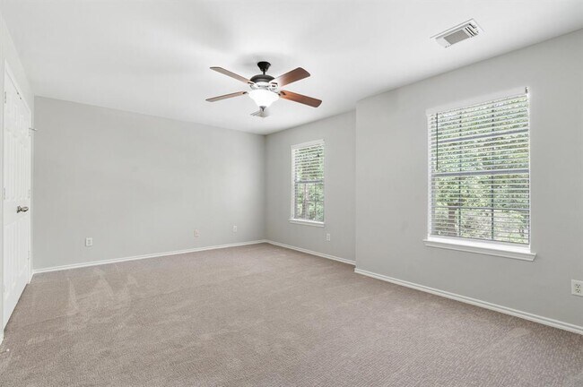 Building Photo - 62 Marble Rock Pl