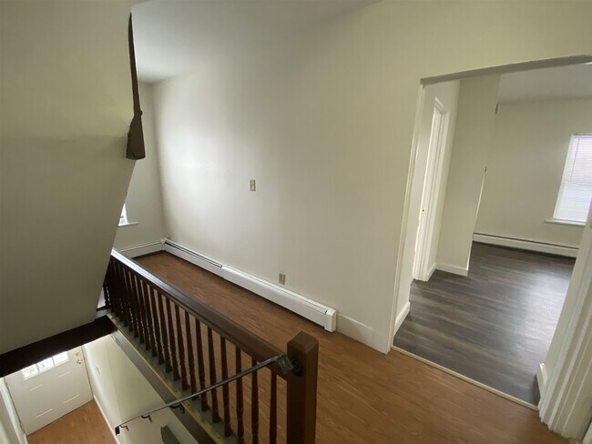 Building Photo - 22 Smyth Ferry Rd
