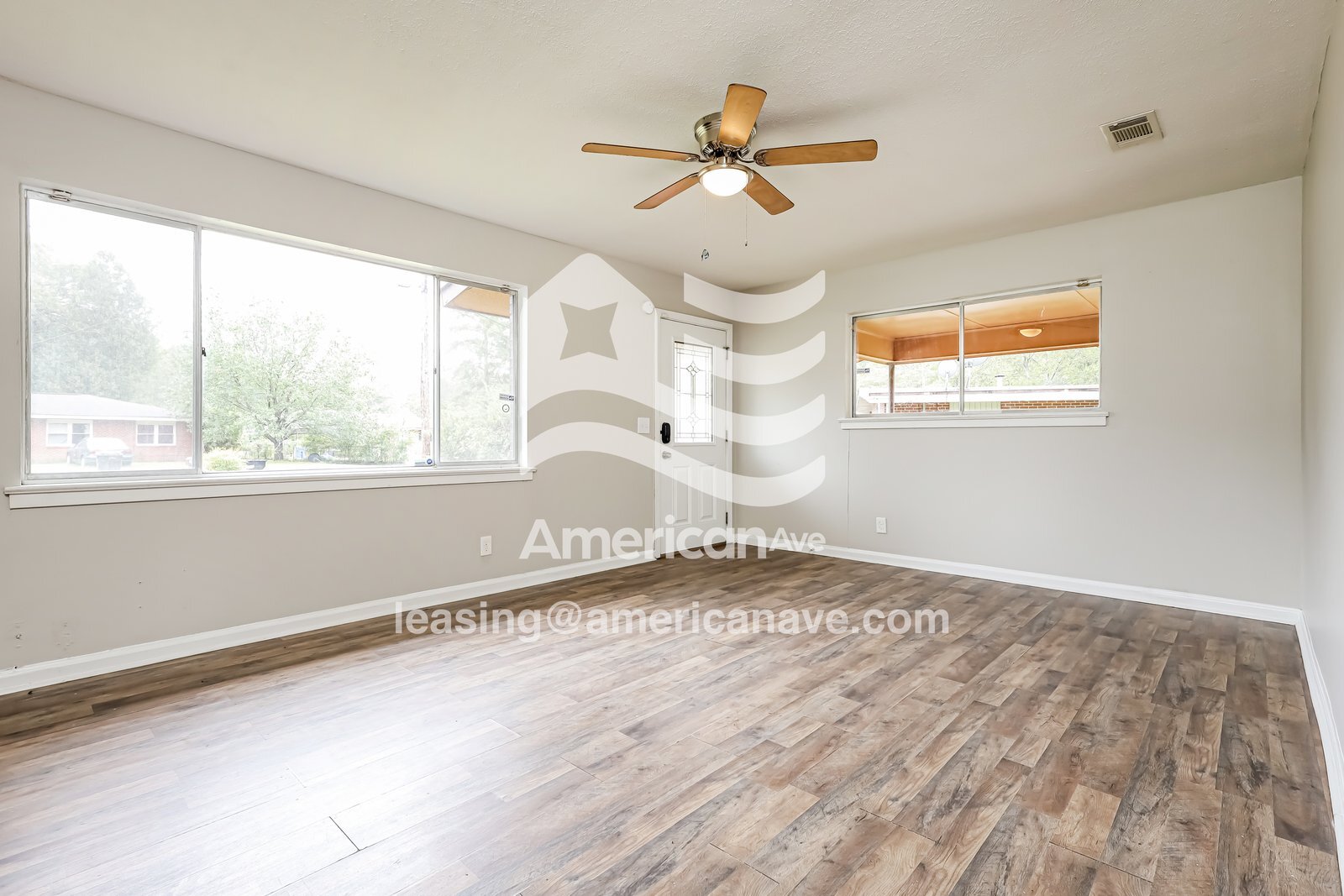 Building Photo - 1033 Quincy Dr