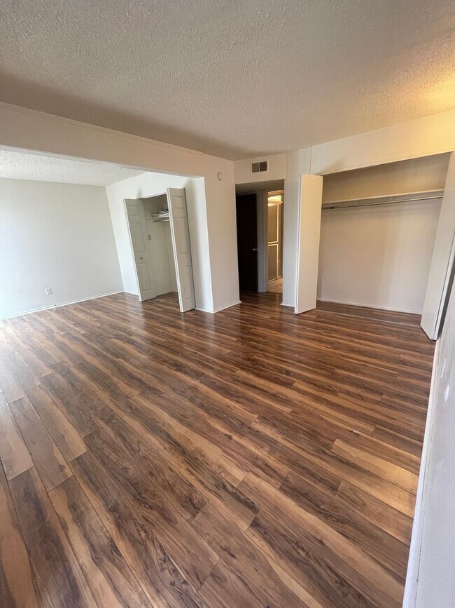 Building Photo - Two-Bed Two-Bath Condo! | Flexible Lease Start Date