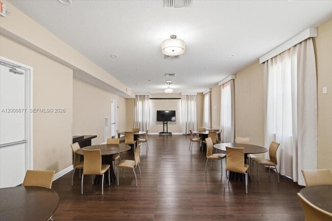 Building Photo - 9777 NW 8th St