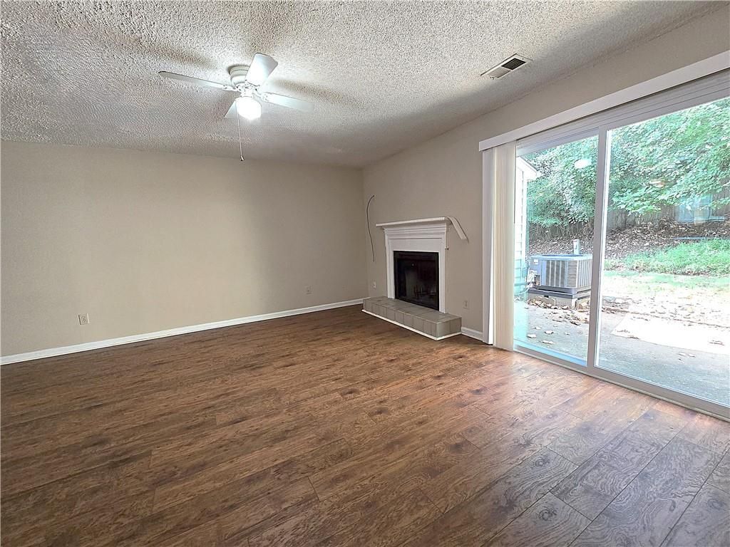 Building Photo - 227 Quail Run