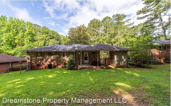 Building Photo - 3 br, 2 bath House - 2234 Maxwell Drive