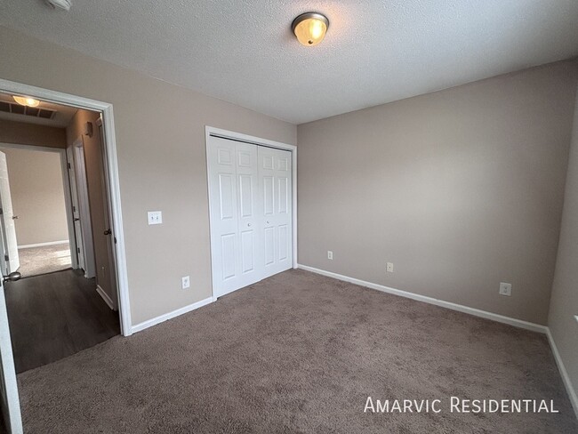 Building Photo - 3701 Ramsey Dr