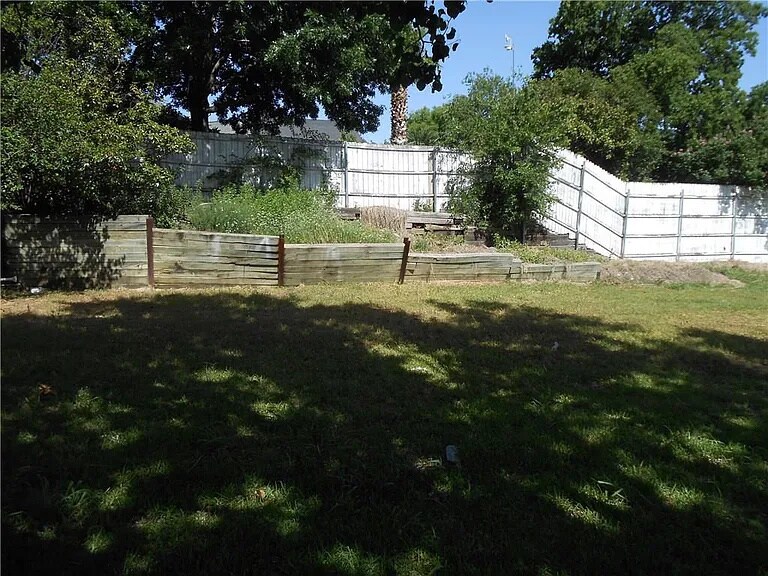 Building Photo - 4932 Longwood Ct