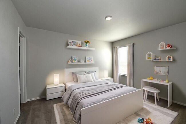 Building Photo - ONE STORY  |  3 BEDROOM  |  2 BATH  |  YARD SERVICE INCLUDED  |  WHISPER FALLS  |  POOL - GYM - P...