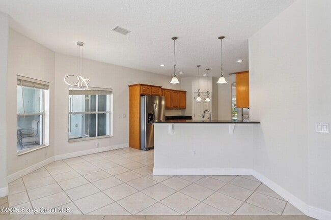 Building Photo - 929 Hialeah St