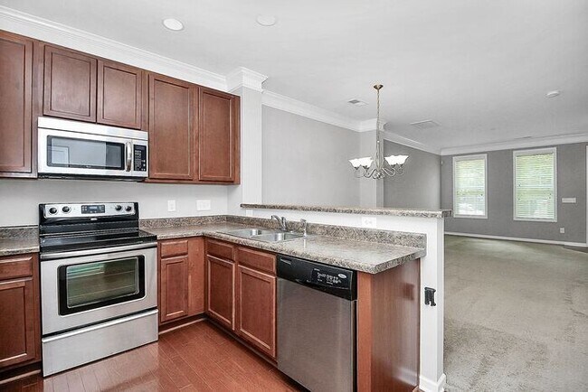 Building Photo - 2BD/2.5BA Townhome w/ ADDITIONAL LOFT in Market Street at Cedar Walk!