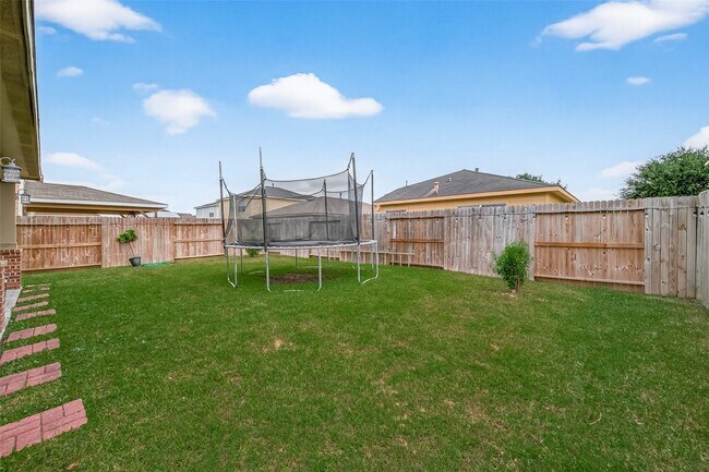 Building Photo - 8311 Tartan Ct