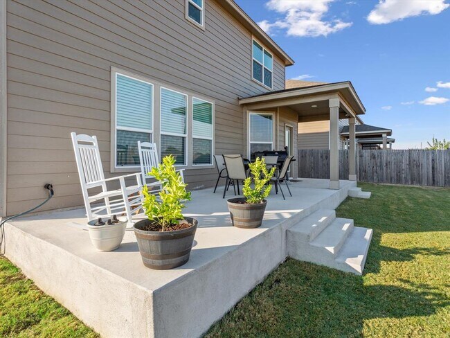 Building Photo - 753 Bailey Park Dr