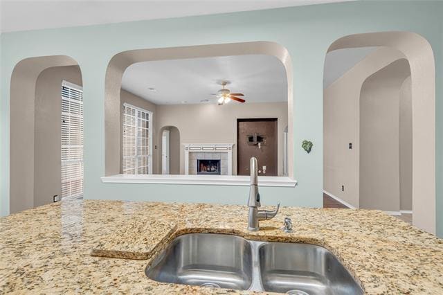 Building Photo - 6911 Thunderbird Dr