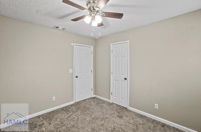 Building Photo - 43 Sandy Run Rd