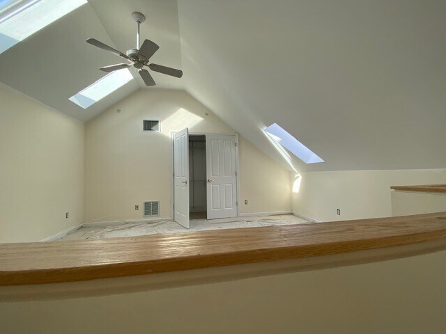 Building Photo - 51 Winding Ridge Rd
