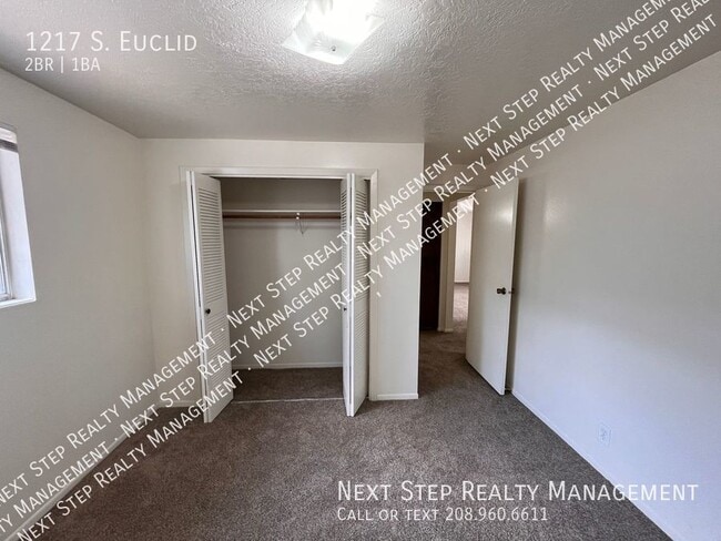 Building Photo - 1217 S. Euclid-