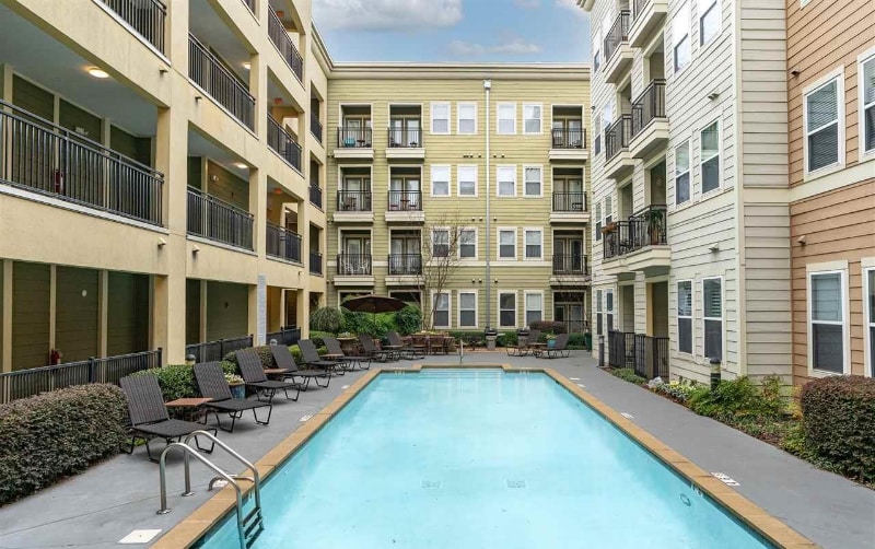 Building Photo - 401 20th St S