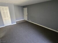 Building Photo - 5060 Indian River Dr