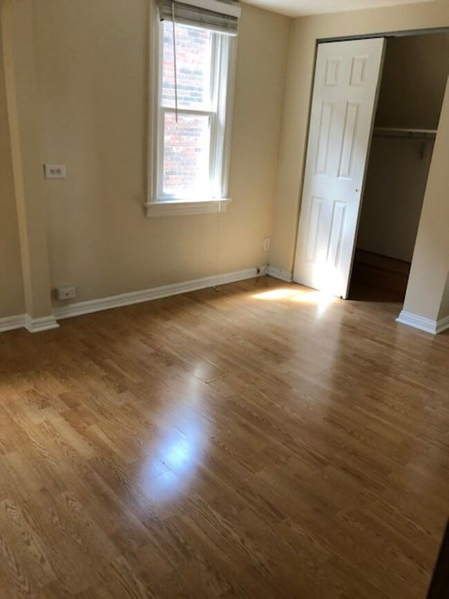 Building Photo - 2 Story, 3+ Bed, 2 Full Baths, Home with G...