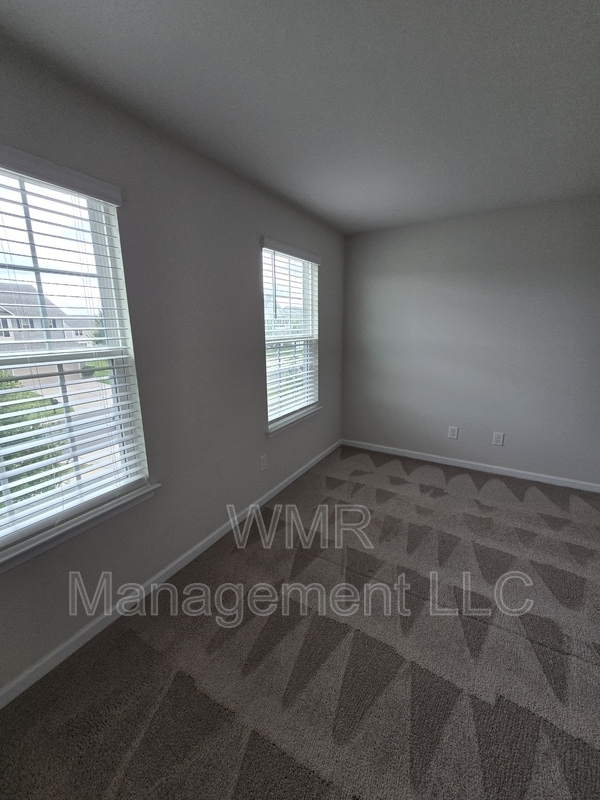 Building Photo - 7270 Waterwheel St SW