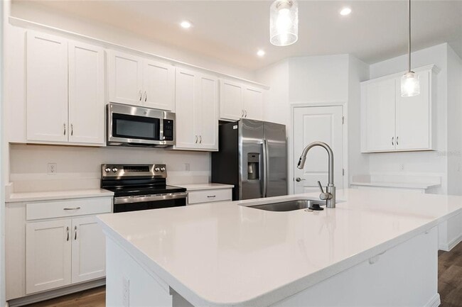 Building Photo - 434 Eventide Ave