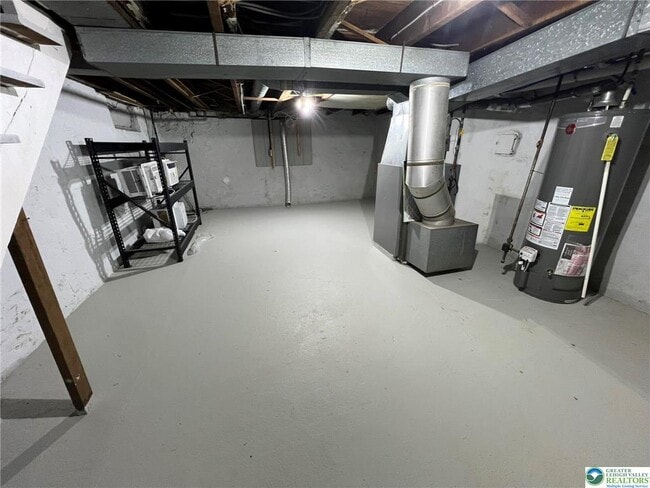 Building Photo - 139 Main St