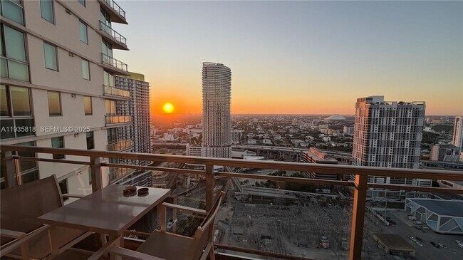 Building Photo - 92 SW 3rd St