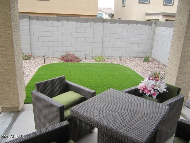 Building Photo - 40584 W Helen Ct