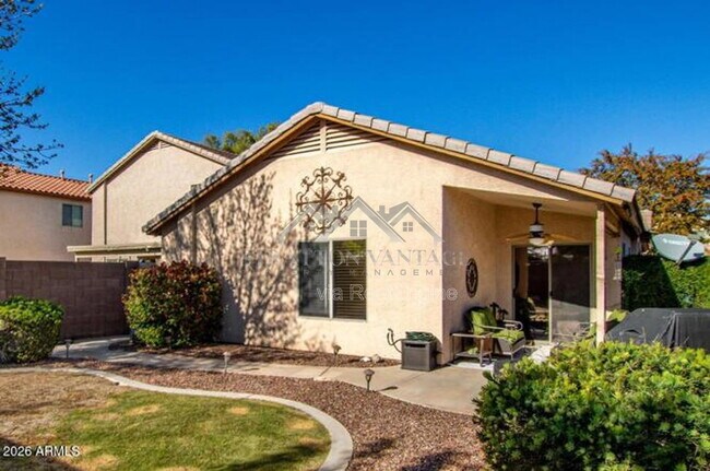 Building Photo - 41793 W Sunland Dr