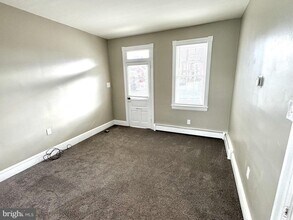 Building Photo - 14 W Penn Ave