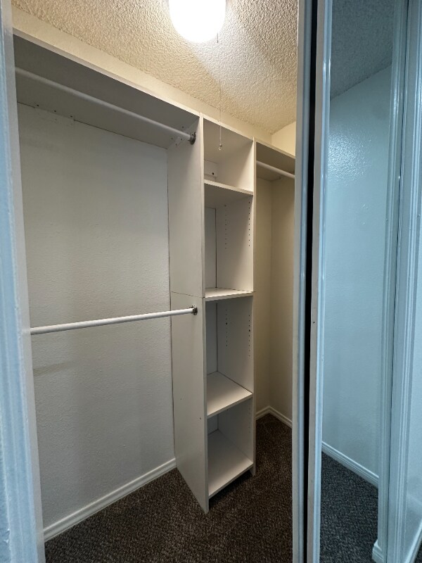 Building Photo - 1234 S Loara St