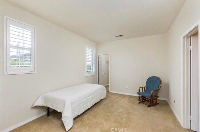 Building Photo - 31705 Middlebrook Ln