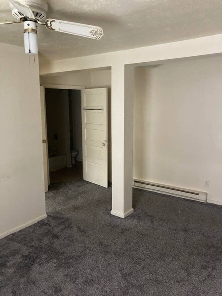 Building Photo - 207 Cunningham St