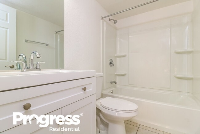 Building Photo - 10806 W Sands Dr