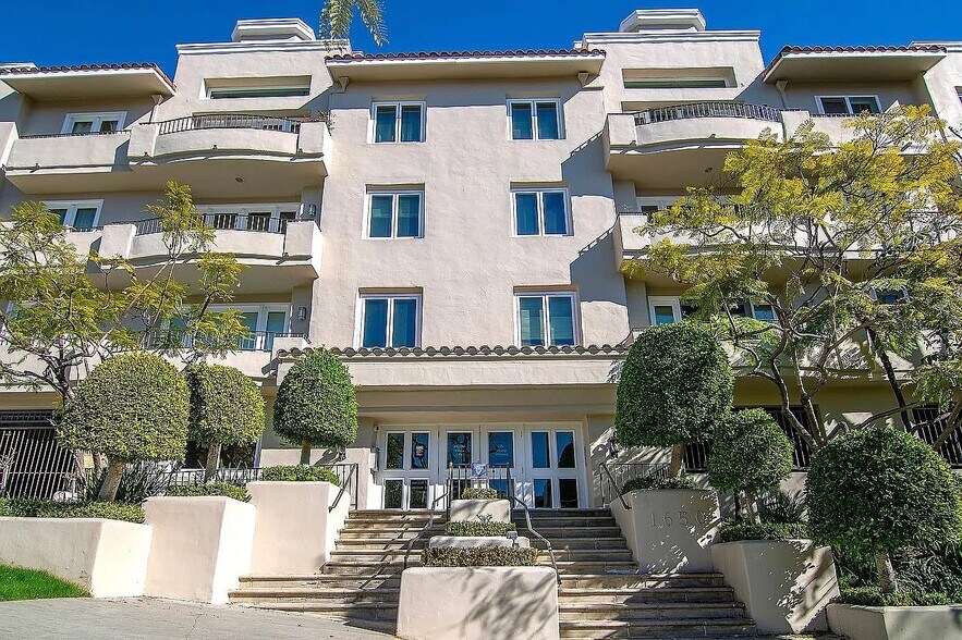 Building Photo - 1650 Veteran Ave