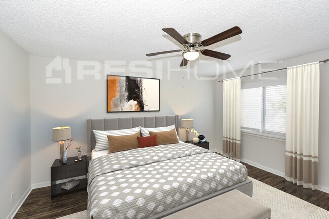Building Photo - 422 Raintree Dr