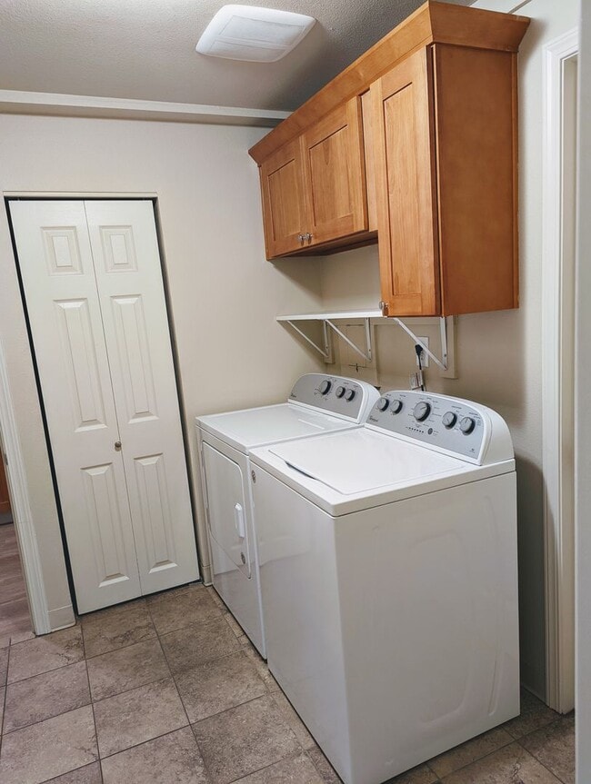 Building Photo - Charming 2 Bedroom, 2 Bath House in the Country w/ Storage Shed & Plentiful Parking!