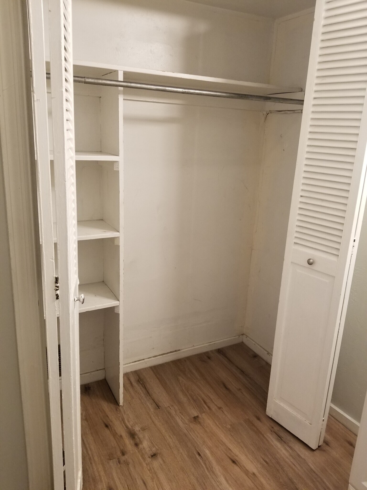 Building Photo - 5216 5th Ave