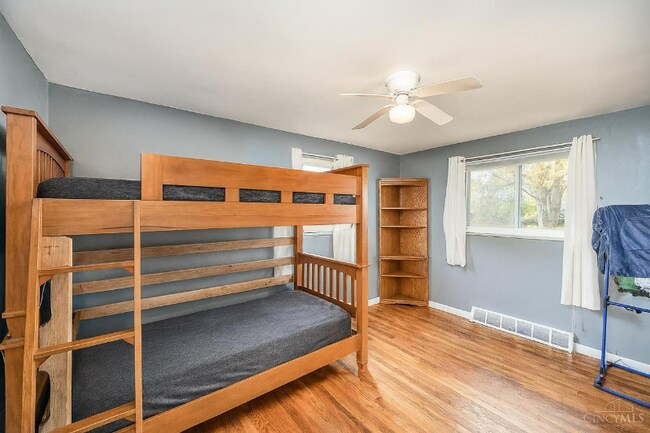 Building Photo - 5676 Mellie Ln
