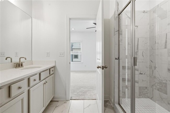 Building Photo - 2438 Figaro Dr