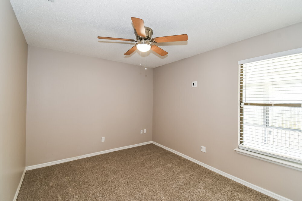 Building Photo - 3164 Sanderling Ct