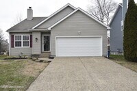Building Photo - 4313 Hickoryview Dr
