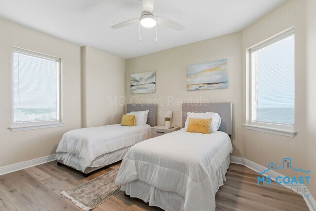 Building Photo - 2668 Beach Blvd