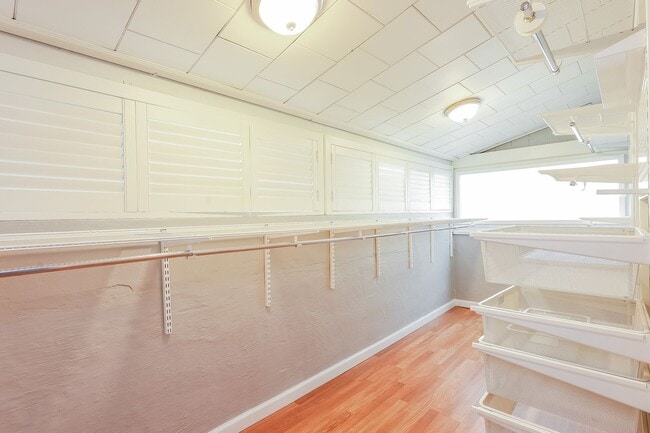 Building Photo - Beautiful 3 Bedroom Home In Millsmont!