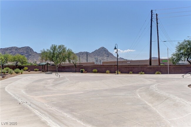 Building Photo - 2580 Velez Valley Way