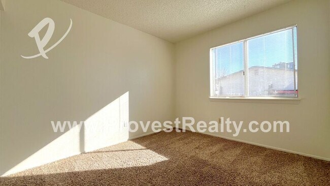 Building Photo - 14638 Quivero Rd