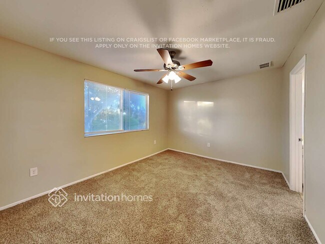 Building Photo - 622 Lake Dexter Cir