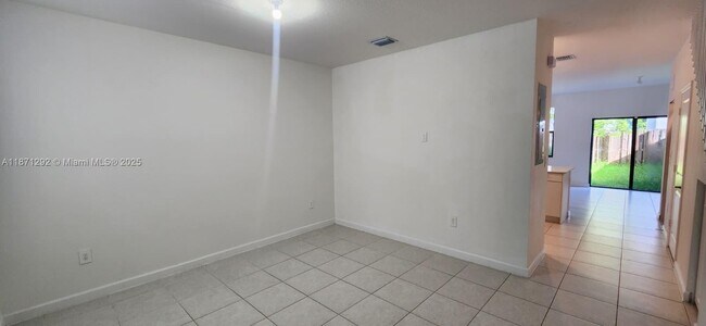 Building Photo - 13265 SW 286th Terrace
