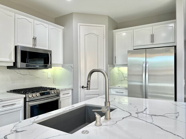 Building Photo - 81125 Avenida Fayelynne