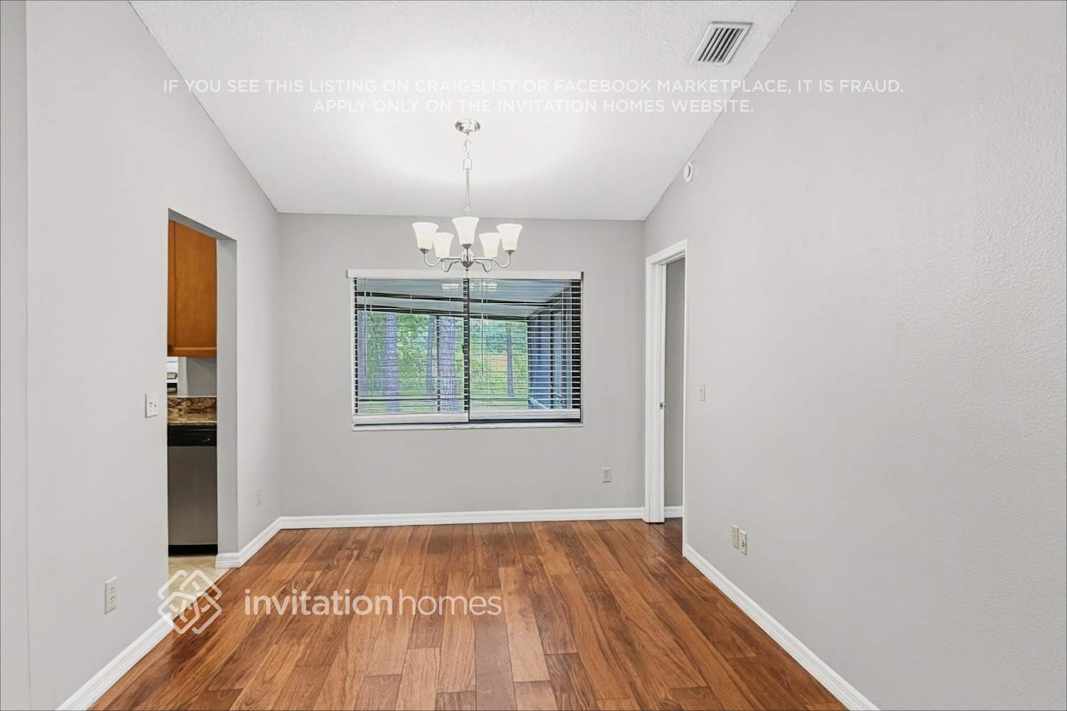 Building Photo - 1009 Dishman Loop