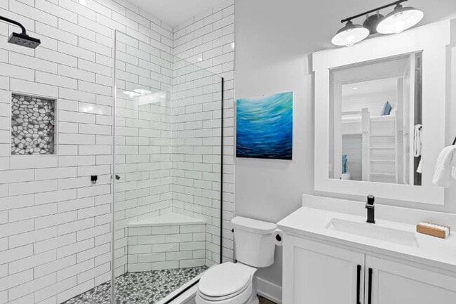 Building Photo - 157 S Arnold Rd