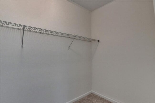 Building Photo - 979 Parkside Wood Ct